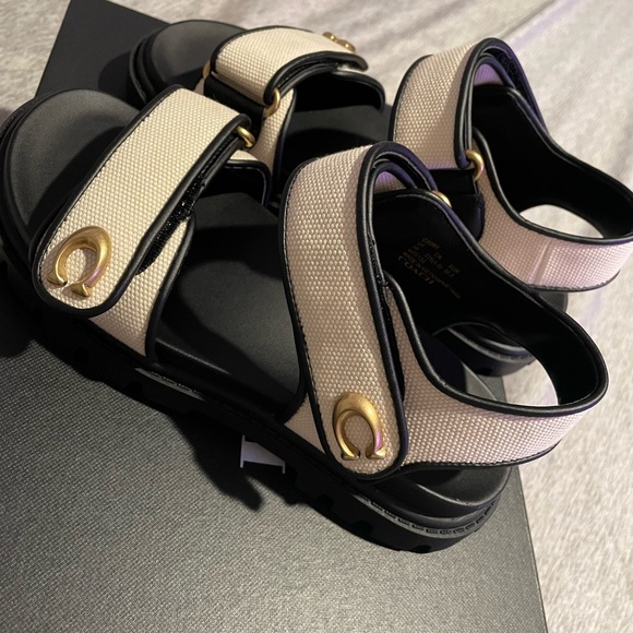 Coach Brynn Cnvs Sandal - Picture 2 of 6